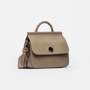 PRUNE CATALONIA HANDBAG IN MINK GRAINED LEATHER